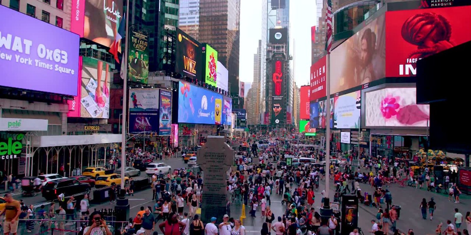 66026f9a23bc03c74d23035a_6716cf1c81a129461143fab1_TSQ_HP_Video_DayMode-poster-00001